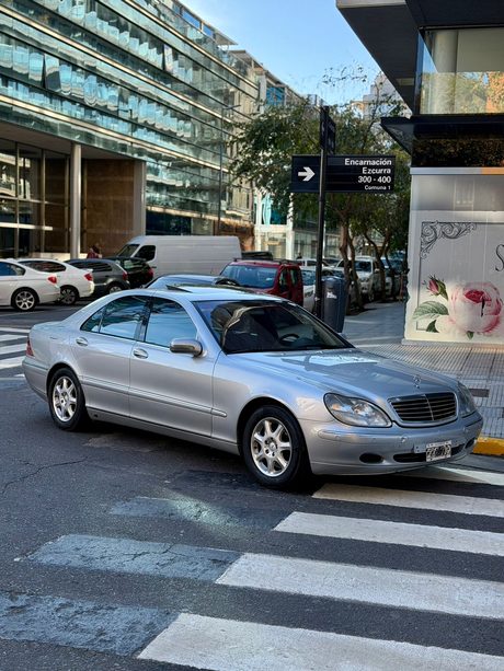 Mercedes-Benz S500 V8